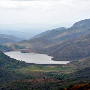 http://mg.co.za/article/2011-11-11-dont-ruin-our-enchanted-water-say-venda-villagers